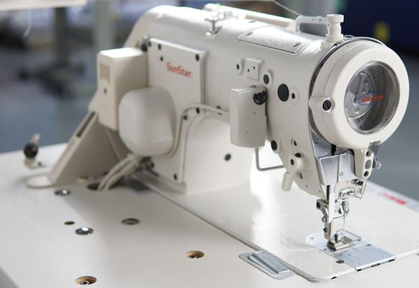 Máquina De Costura Zigue Zague Eletrônica