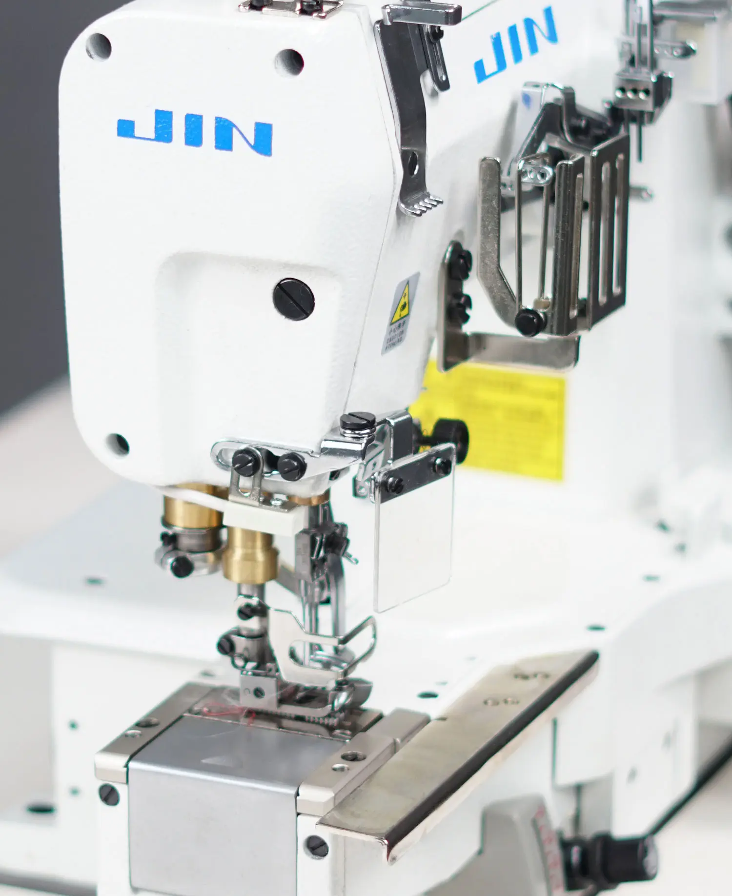 Juki - F1CU364NN - Máquina Cobertura Cilíndrica Mecânica com