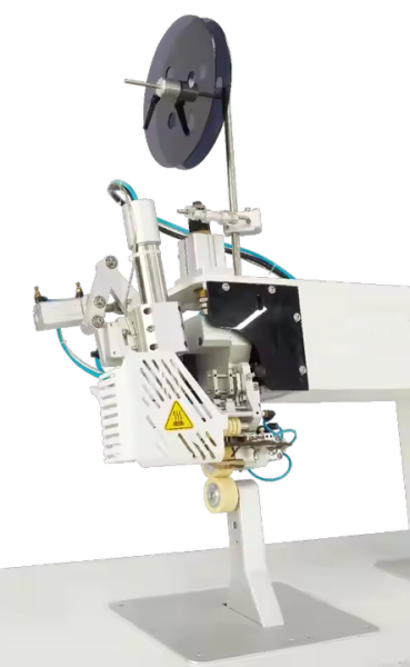 MÁQUINA TÉRMICA PARA APLICAÇÃO DE FITAS