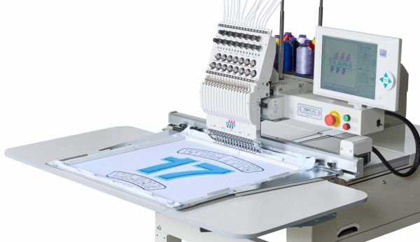 Máquina de Bordar Industrial – 15 agulhas / 1 cabeça – TMBP2-XC 550 x 600 mm
