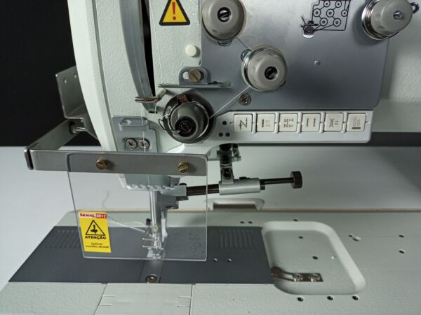 ELETRÔNICA COM TRANSPORTE TRIPLO